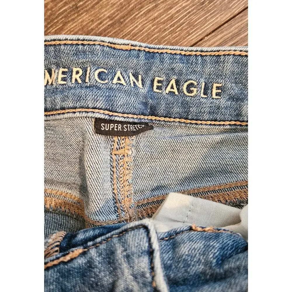 American Eagle hi rise shortie